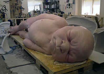 ron_ mueck_escultura_bebe ron_mueck, escultura_hiperrealista